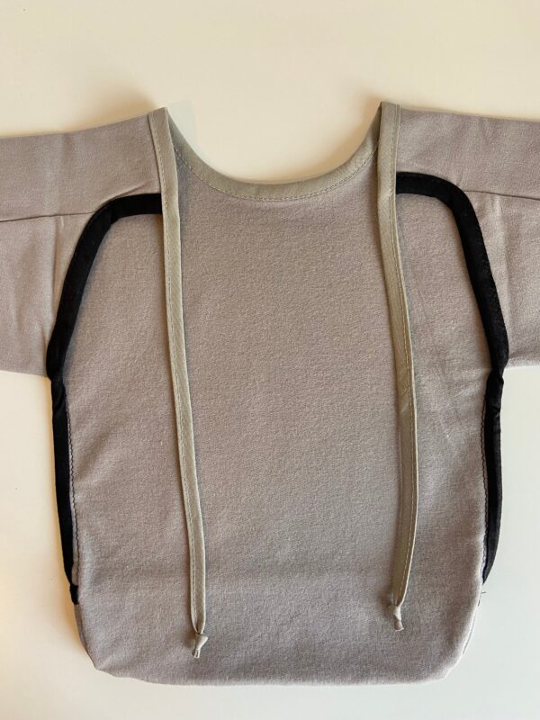 ORGANIC KNIT COTTON - Long sleeve bib with pouch and elastic in the cuffs!!! - Image 8