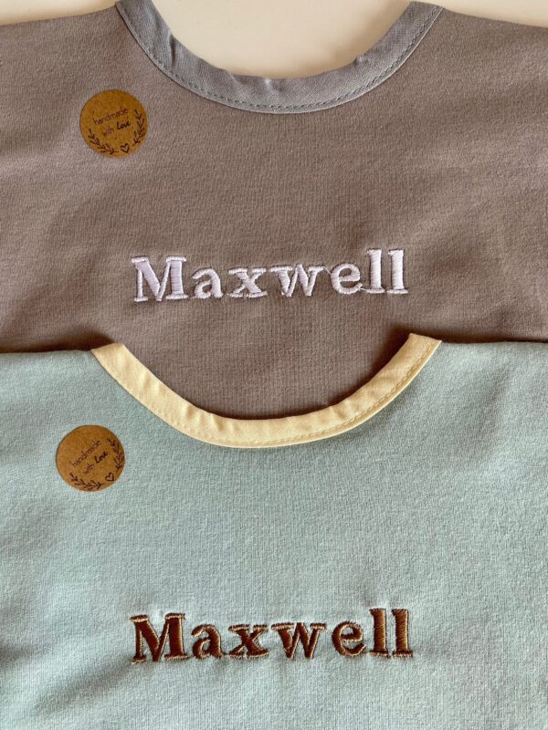 ORGANIC KNIT COTTON - Long sleeve bib with pouch and elastic in the cuffs!!! - Image 9